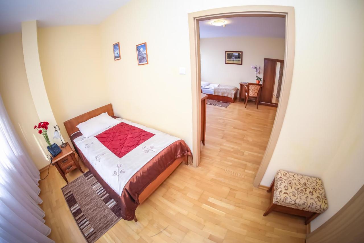 Hotel Uniwersytecki Stary Toruń Dış mekan fotoğraf