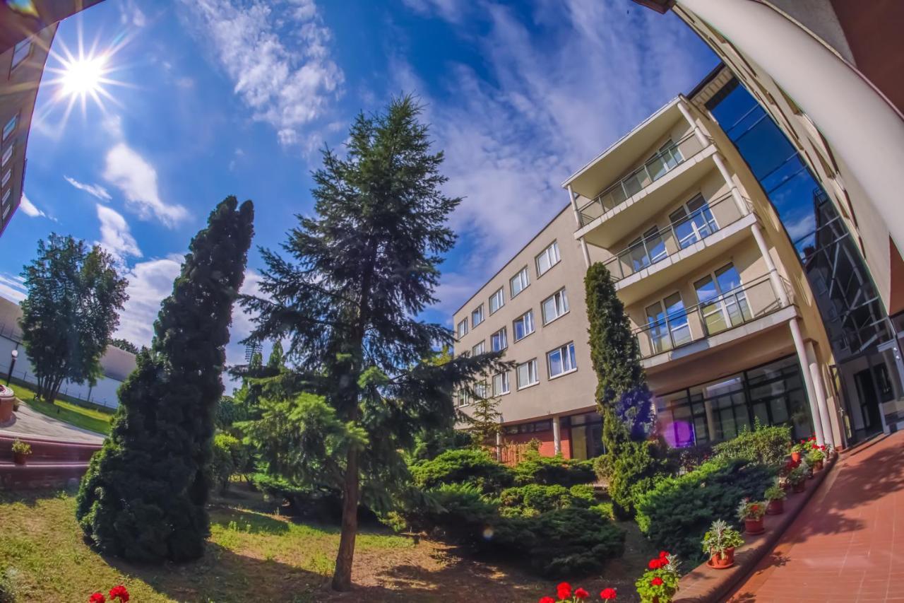 Hotel Uniwersytecki Stary Toruń Dış mekan fotoğraf