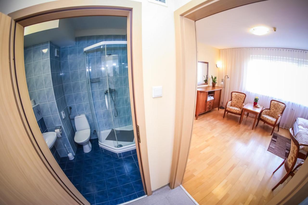 Hotel Uniwersytecki Stary Toruń Dış mekan fotoğraf