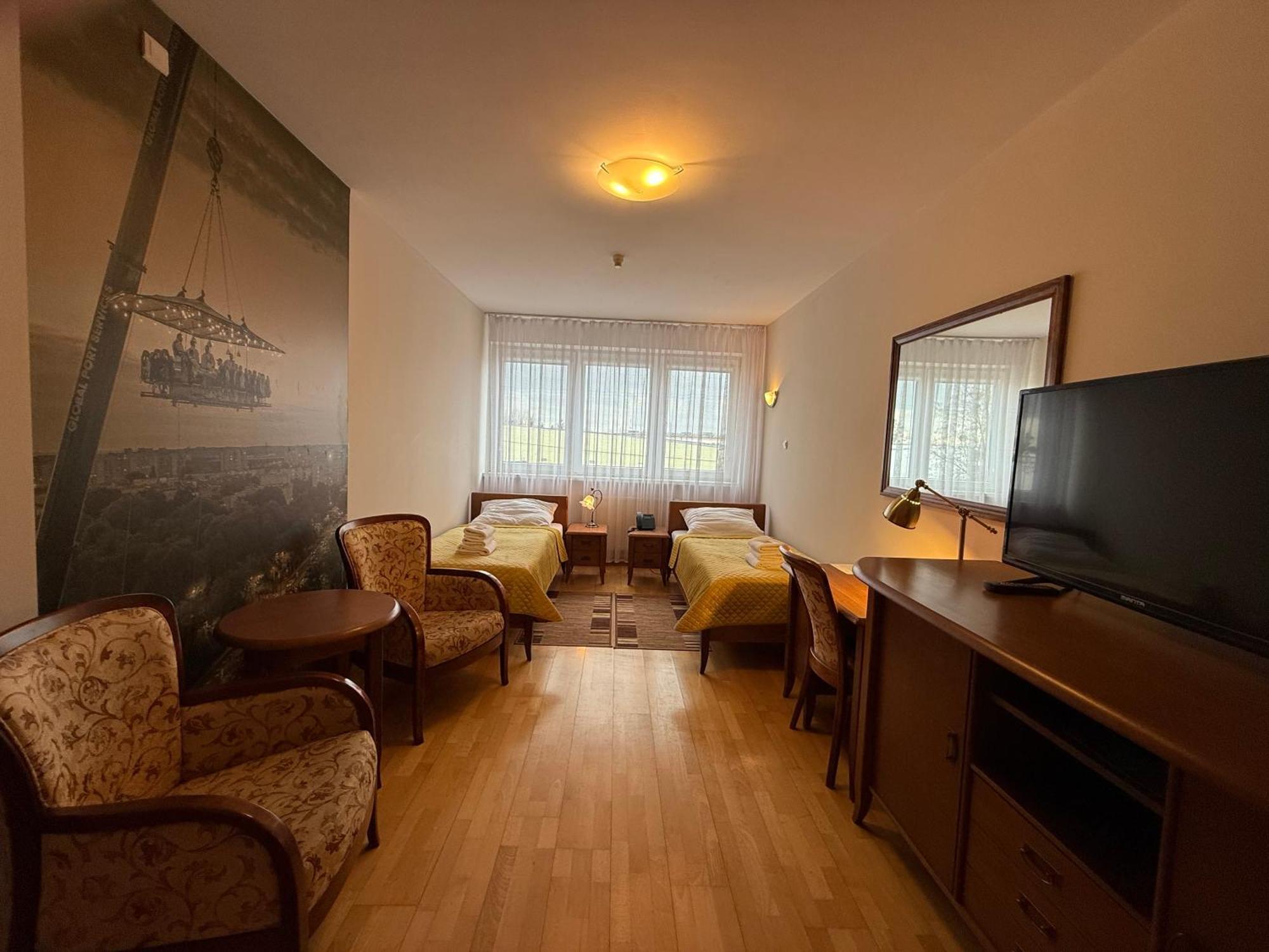 Hotel Uniwersytecki Stary Toruń Dış mekan fotoğraf