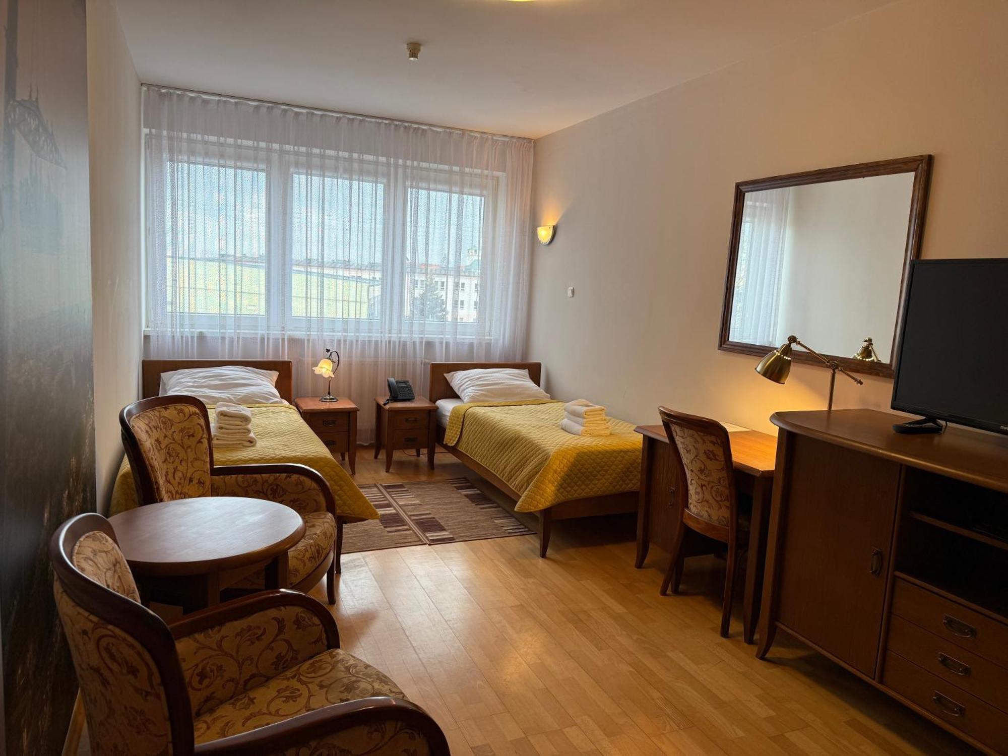 Hotel Uniwersytecki Stary Toruń Dış mekan fotoğraf